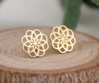 Maya Gold Flower Stud Earrings