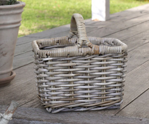 Applewood Carry Basket - Small