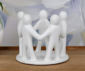 Kindred Circle of Friends Sculpture