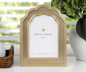 Chesham Gold Satin Arch Frame 5x7