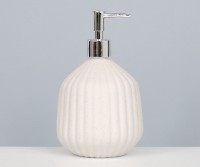 Mahalia White Soap Pump