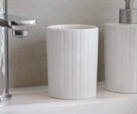 Soho White Toothbrush Cup